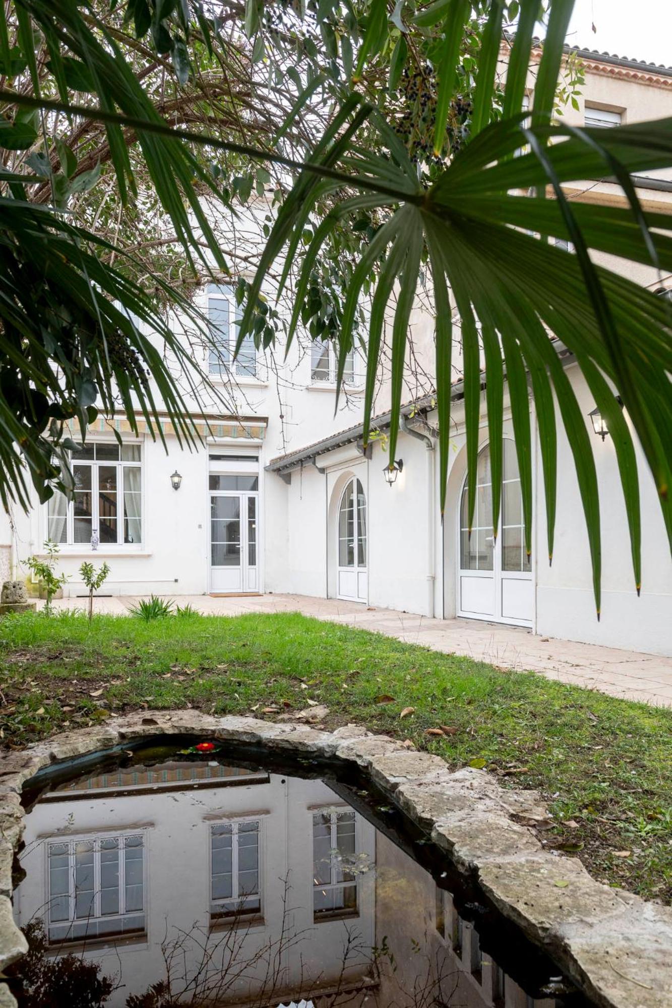 Coin De Paradis Avec Jardin - Centre-Ville Villeneuve-sur-Lot Exterior photo